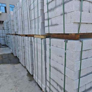 抚顺芝麻白路牙石，路侧石