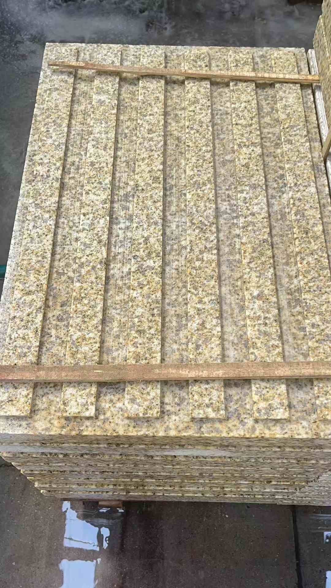 抚顺黄金麻盲道 石材盲道