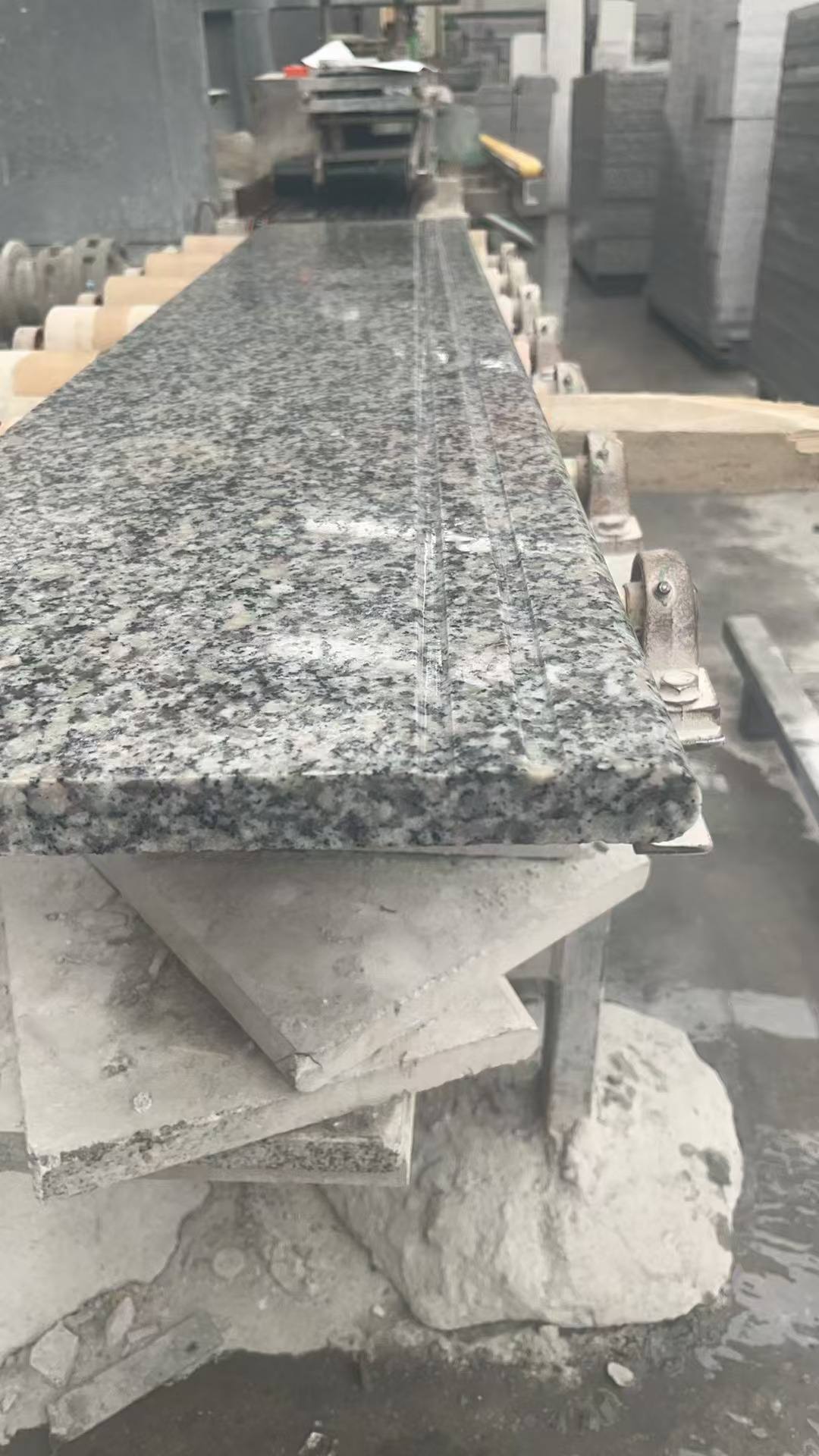 抚顺芝麻白楼梯踏步 芙蓉白